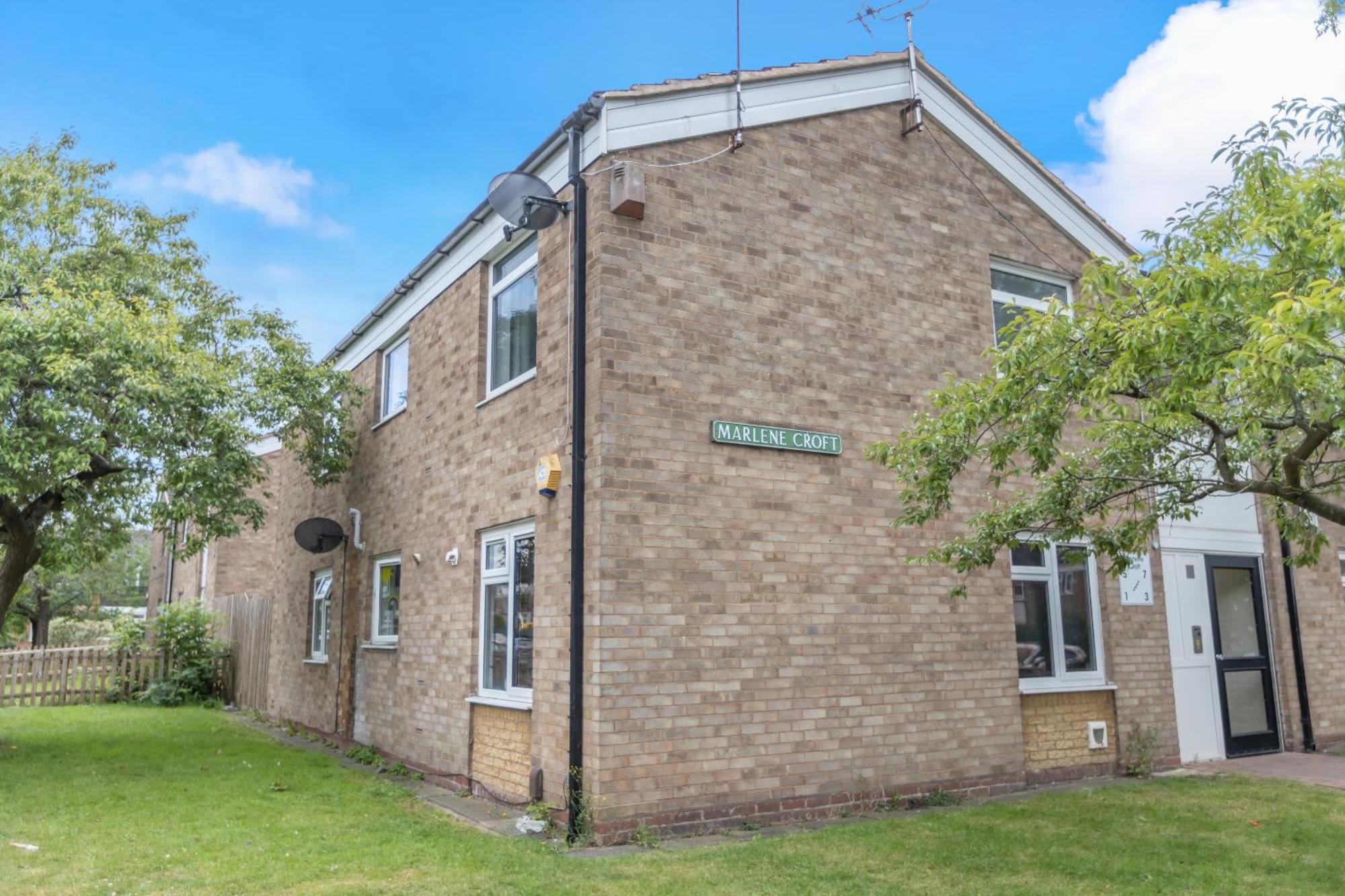 Апартаменты Opp B'Ham - Freshly Refurbished Walls And Carpets! Big Savings Booking 7 Days Or More! Marston Green Экстерьер фото